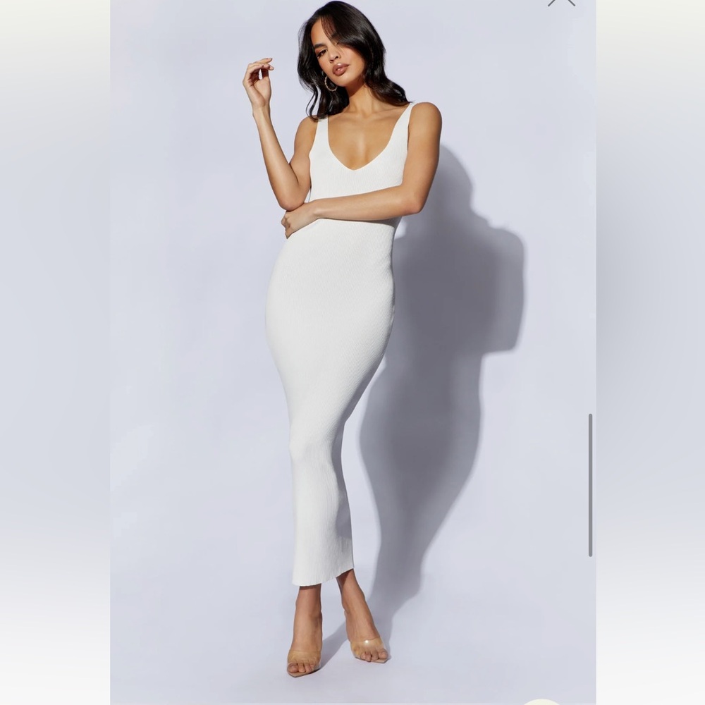 Meshki Jodie V Neck Midi Dress